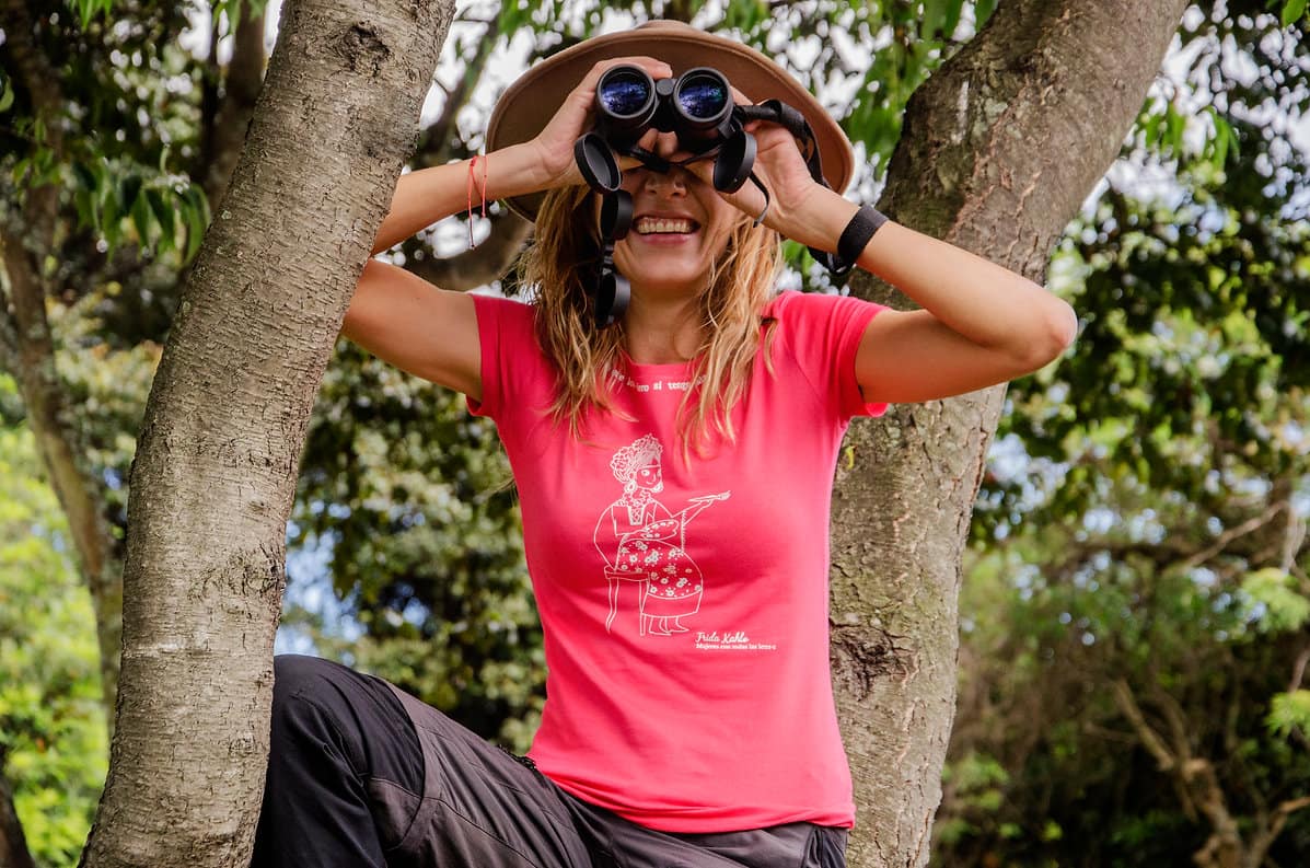 Camisetas "Mujeres con todas las letra-z"